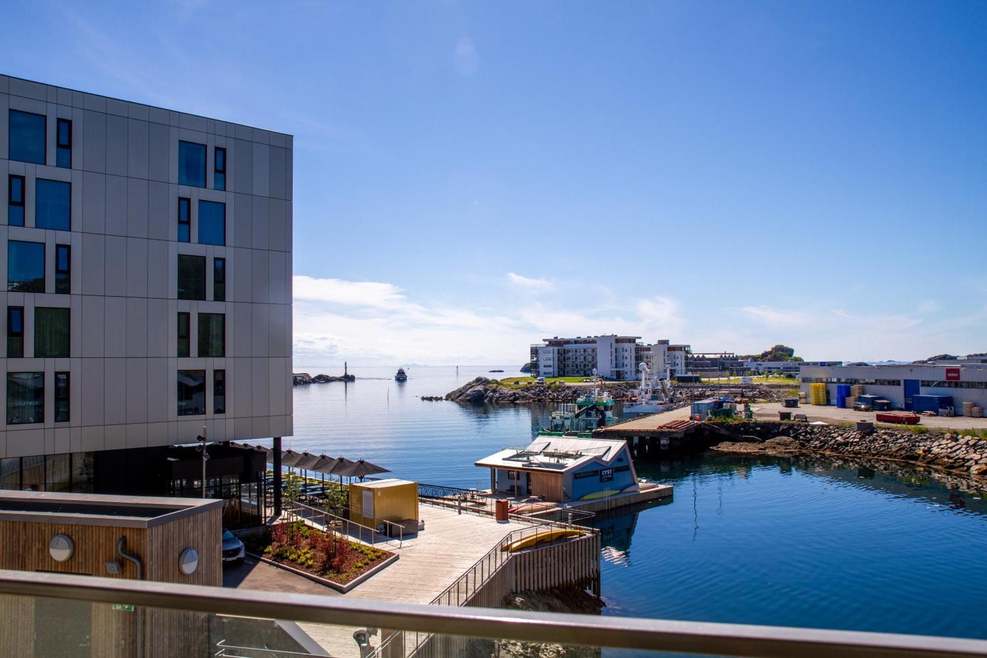 Avisgata Apartments Свольвер Экстерьер фото